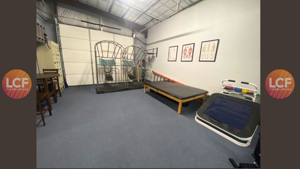The evaluation and stretch room at Life Changing Fitness